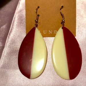 Plunder earrings, acrylic